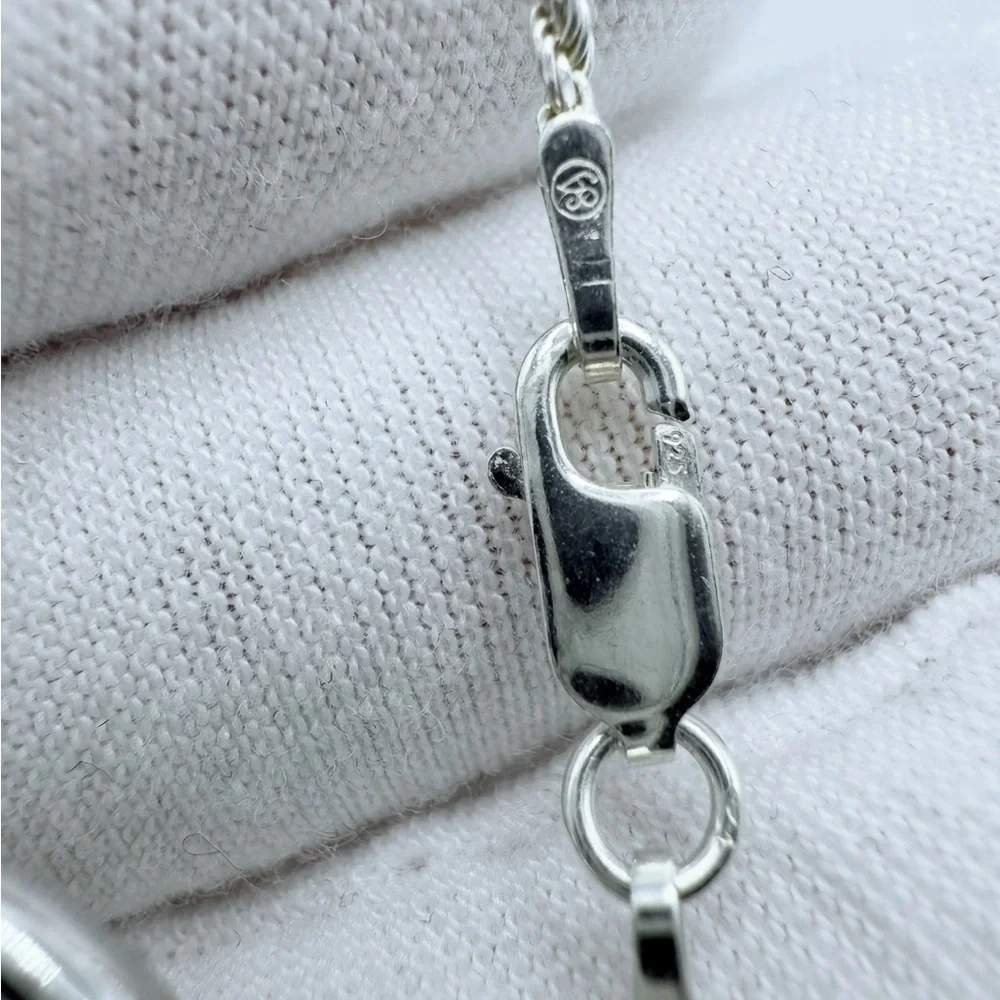 .925 Sterling Silver Oval Mother of Pearl Pendant Necklace - Picture 12 of 16